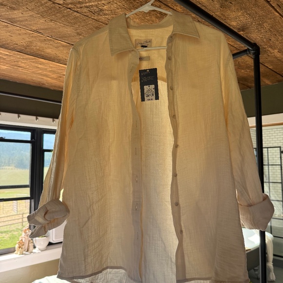 Universal Thread cream gauze shirt - Picture 1 of 3